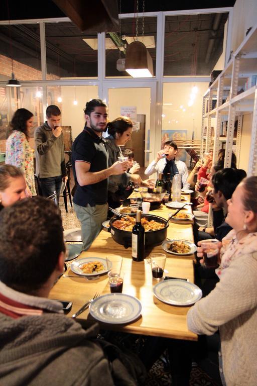 ברצלונה Pars Tailor'S Hostel מראה חיצוני תמונה