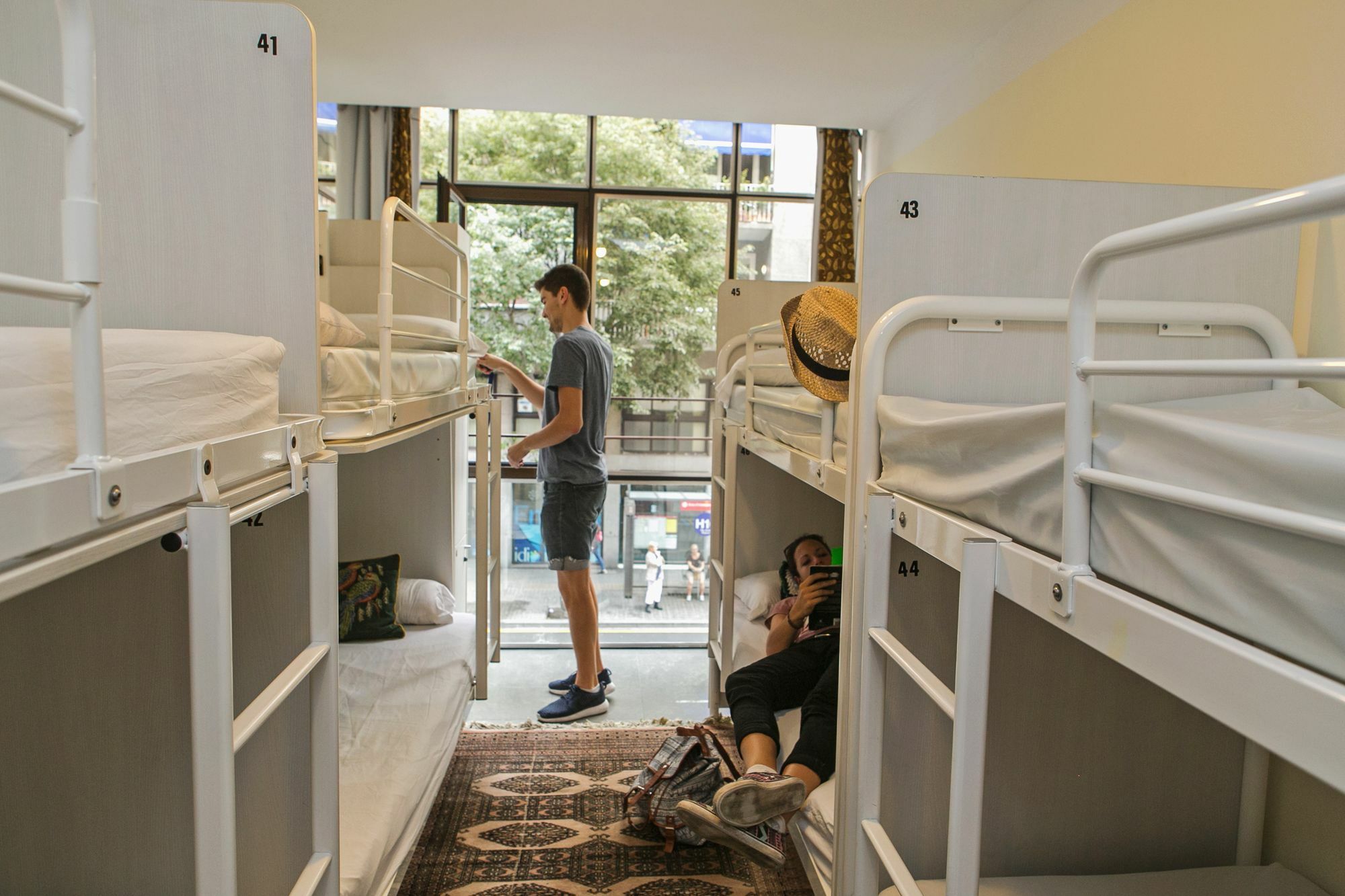ברצלונה Pars Tailor'S Hostel מראה חיצוני תמונה
