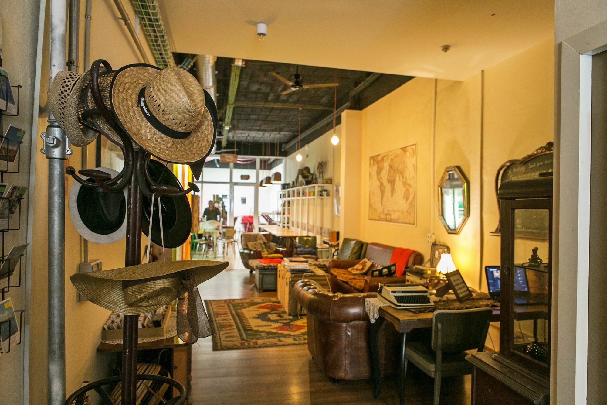 ברצלונה Pars Tailor'S Hostel מראה חיצוני תמונה